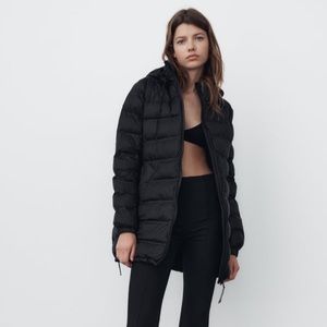 NWT PACKABLE LIGHTWEIGHT WATER REPELLENT PUFFER